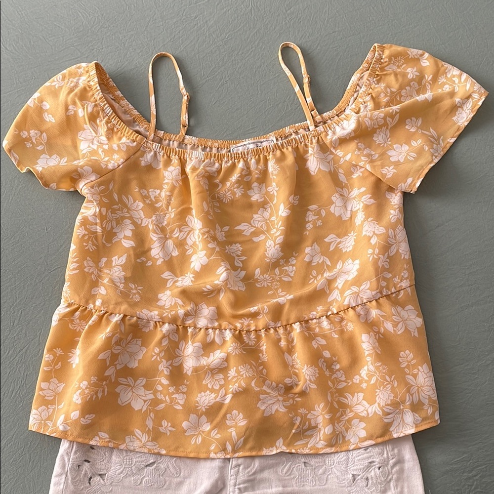 Floral Yellow Cold Shoulder Top NWOT